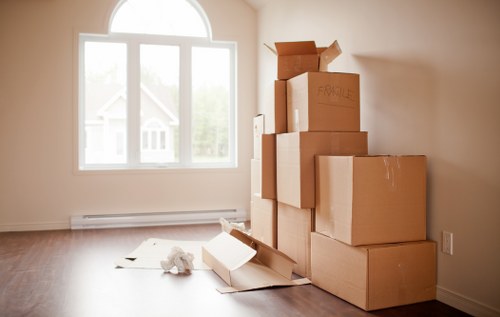 Reliable local moving and delivery service in Colindale