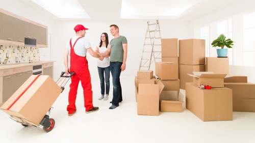 Flexible Man And Van Colindale pricing for everyday local moves