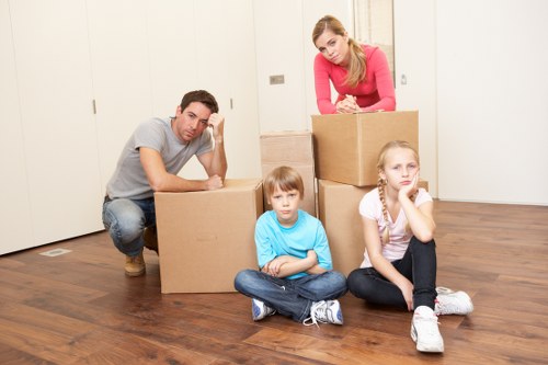 A suitable removal truck for apartment and house moves